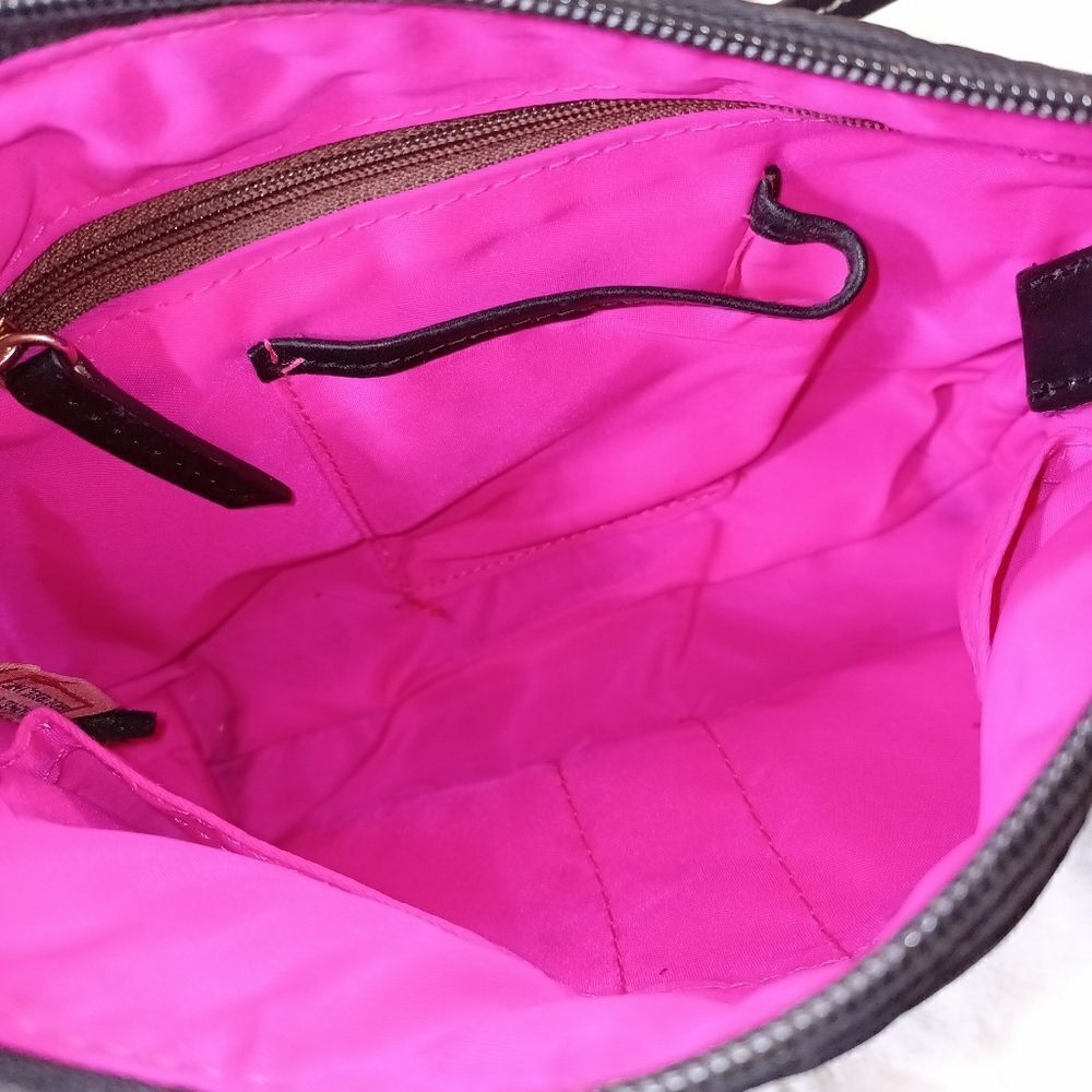 Authentic Dooney and Bourke Crossbody - Picture 3 of 7